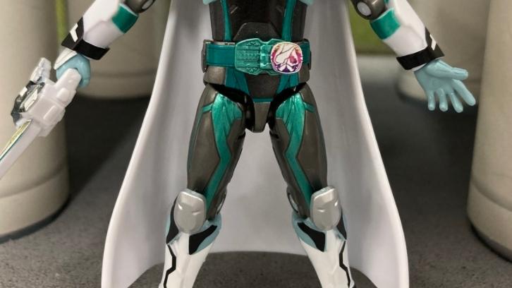 荒野行动|假面骑士EvilytyLive食玩装动周边 染上蜃楼师傅颜色的黑白天鹅