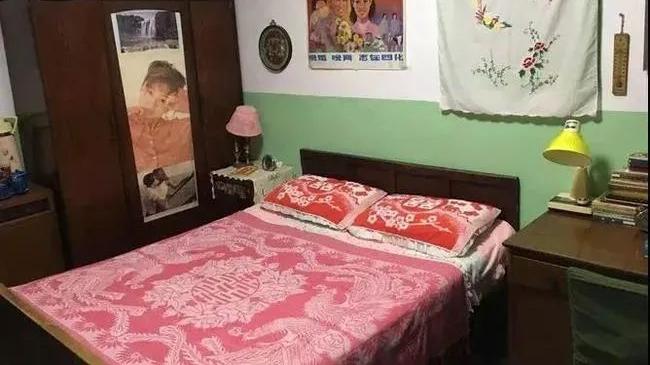 一个人住110㎡，两个卧室轮流睡？我酸了