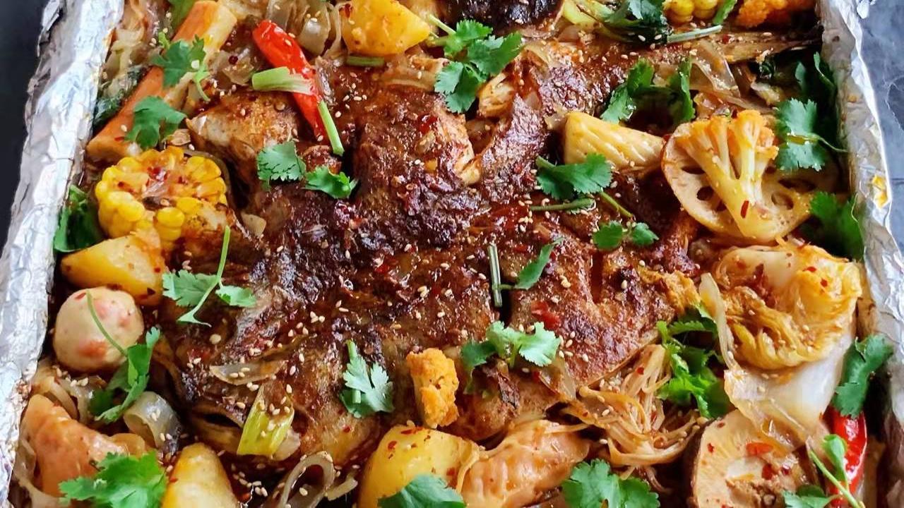 糍粑|比买的还要好吃！教你4种家常烤鱼的做法，外焦里嫩色香味俱全