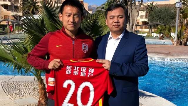 马德里竞技|杨超声之后又一位亚泰锋霸离队，曾是国安主力，巅峰期比肩过武磊