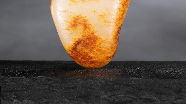 和田玉籽料|关于和田玉籽料的皮色，你知道多少？