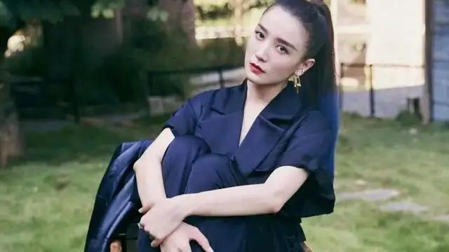 宋佳|宋佳参加朋友聚会，带男友回家，网友：可喜可贺！