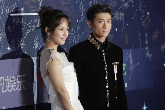 杨紫|杨紫饭店只有一人去不用付钱，竹马就是不同，但李现可能是第二个