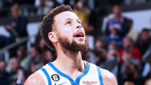 双赢！3换2交易方案出炉：勇士割爱克莱截胡湖人两大心上人