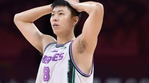 李敬宇|CBA三消息：北京10年内线无忧，郭艾伦小伤不断，李敬宇宝刀未老