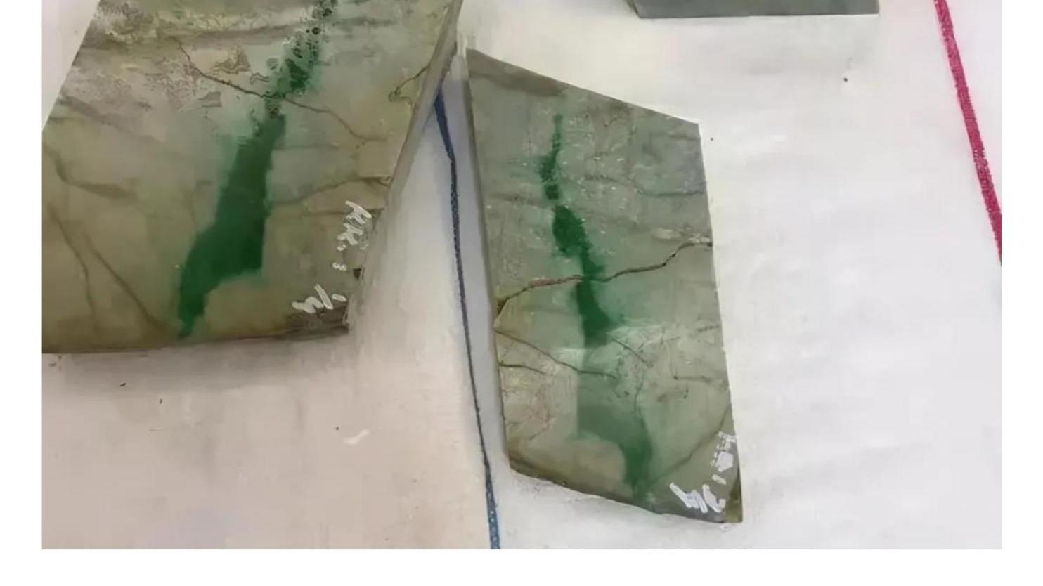 翡翠|为啥不能选一片绿