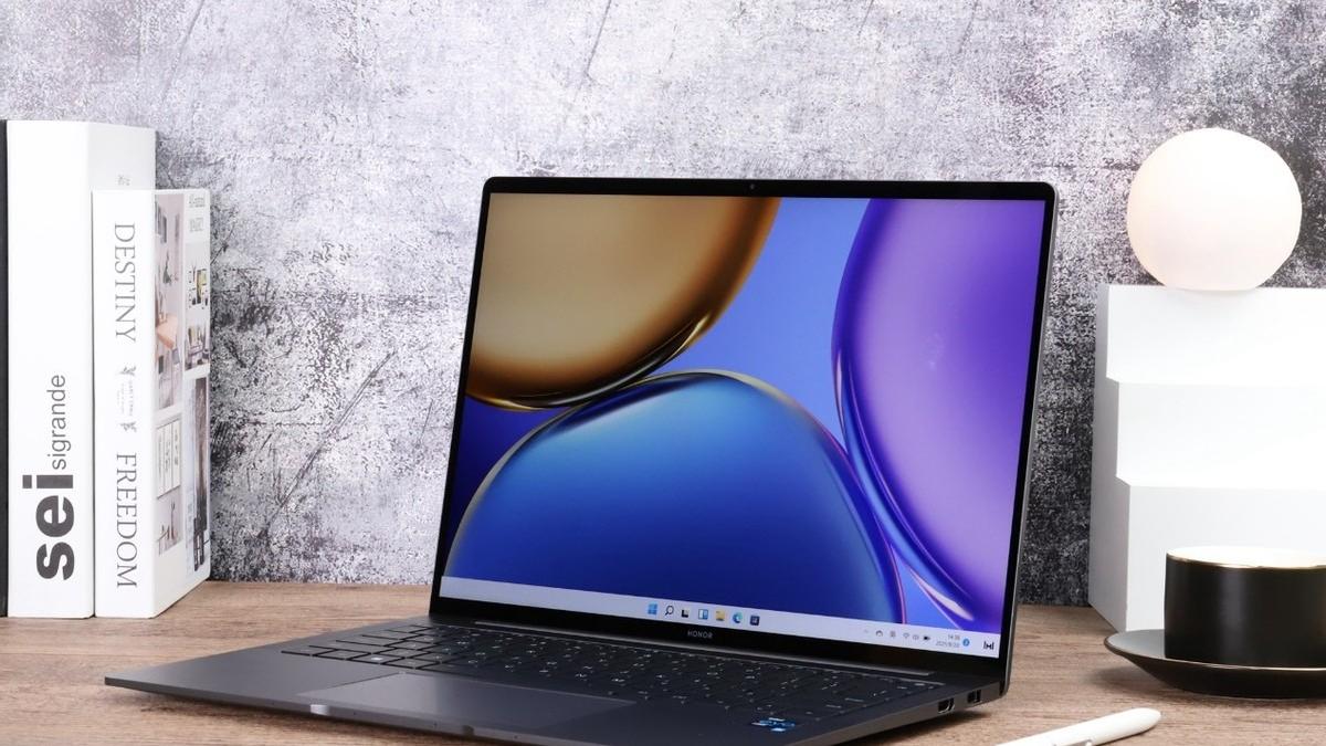 南极|荣耀笔记本相约央视频一起南极联线过大年 500万高清双摄送上高清祝福