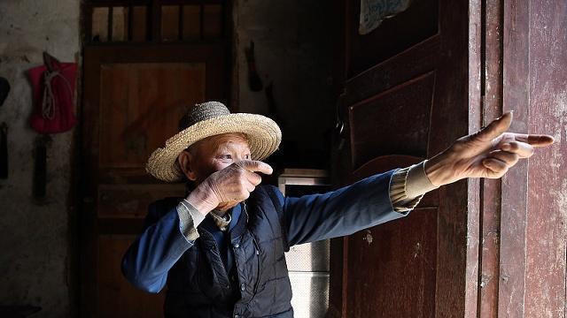 长寿|正常情况下，人活到多久最合适？若到这个岁数，算是一个幸运儿