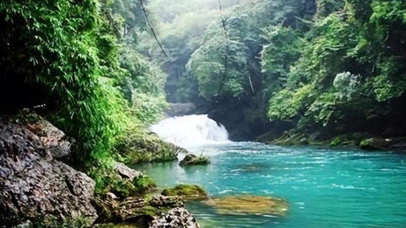 贵州|贵州绝美景区走红，区内峰峦叠嶂、溪流纵横，是旅游观光的天堂