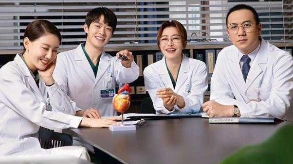 秦岚|秦岚、魏大勋、高露、黄觉《关于唐医生的一切》6月25日央视播出