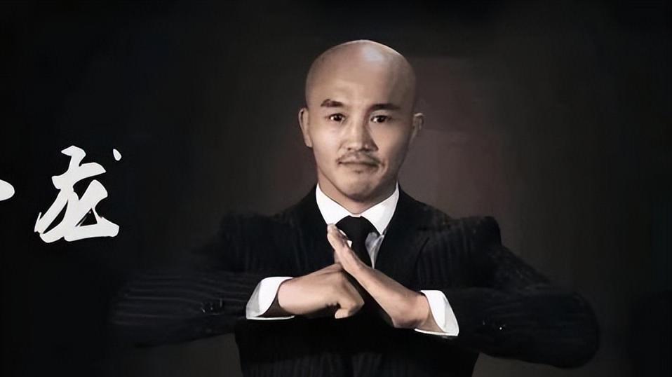 王洪祥|羡慕！武僧一龙疯狂庆生享受人生，王洪祥助兴，首次披露生日内幕