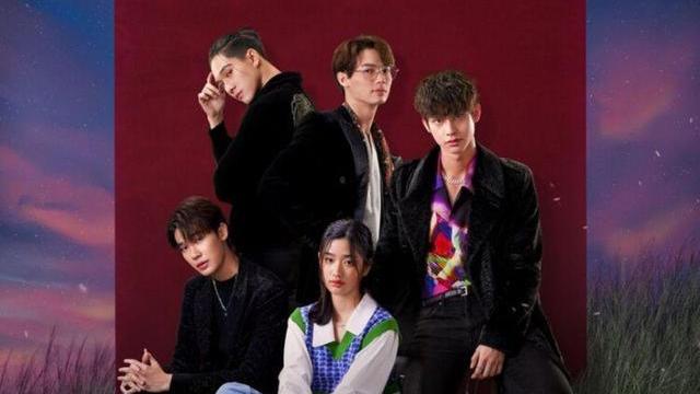 许凯|泰版花泽类引关注！网友票选最上头的花泽类！果然经典永远是他！