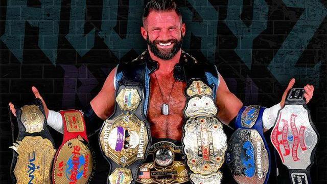 wwe|疯人院长：我在AEW很开心，不想回归WWE！前冠军示好老麦发冠军照