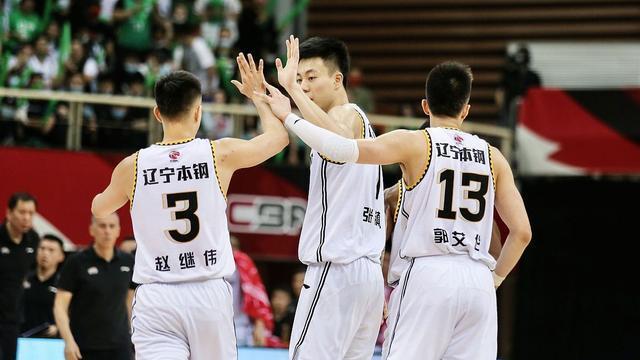 辽浙大战决雌雄，高诗岩和常林都不满外援脏口，CBA官方应该反思