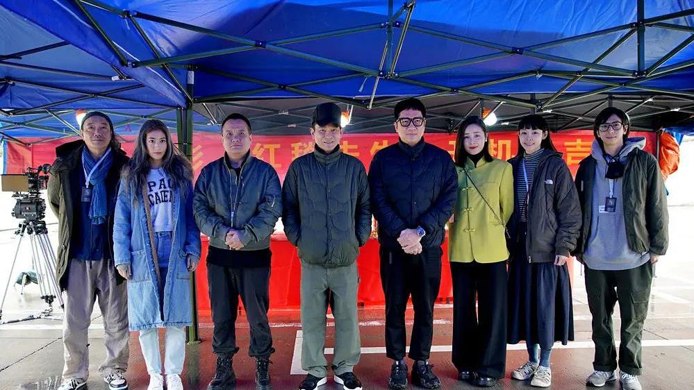 刘德华|刘德华新电影开机，剧情耐人寻味，刘德华档期已排到2030年