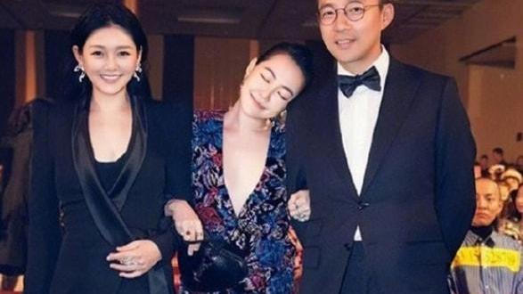 汪小菲|汪小菲带3位美女豪宅温存，私密照曝光，网友：放纵自我治情伤