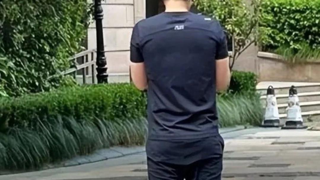 彭于晏|男星被曝私聊女网友，他的人设要崩塌啦？