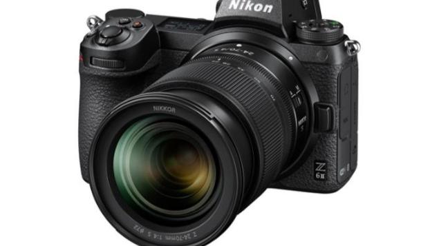 风光摄影师遇上极端天气，这时候尼康的优势，就完全发挥出来了