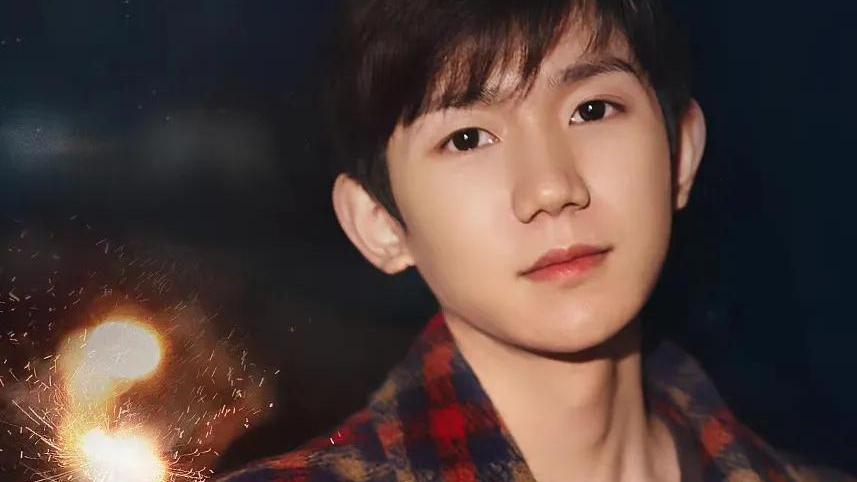 邓伦|明星烟花大片：李易峰成毅太有氛围感，看到肖战和邓伦不愧是你们