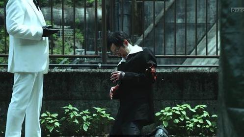 |假面骑士revice：牛岛光40话表现没有太大的问题，只是来得太晚了