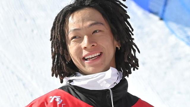 平野步梦|日本单板滑雪选手平野步梦在北京冬奥会取得金牌，获得丰厚奖励
