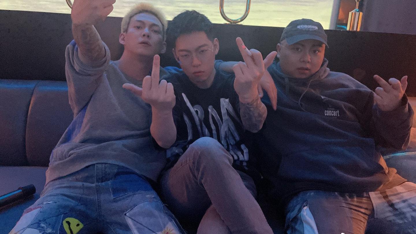 删除|彻底复合！PG1和贝贝重归于好，贝贝透露PG一直没有删除他！“我很感动”