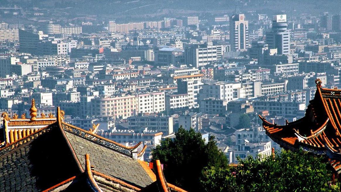 云南|云南有一座低调的旅居养老城市，这里环境好、节奏慢、房价低