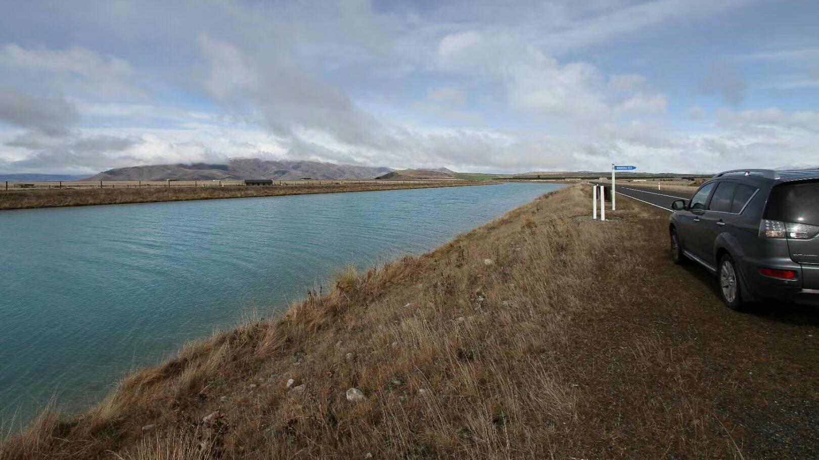 水库|在湖边钓鱼的小技巧