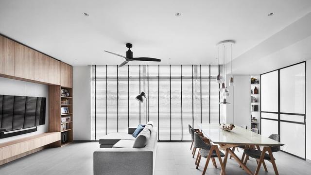 买的是复式，劝你一定要装简约风，太太太舒服了！全小区无法高攀