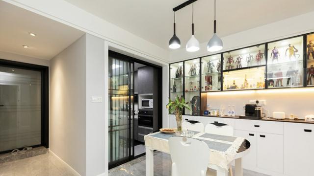 75平现代简约风格，不做电视墙不安装吊顶，装修花了14W太值得了