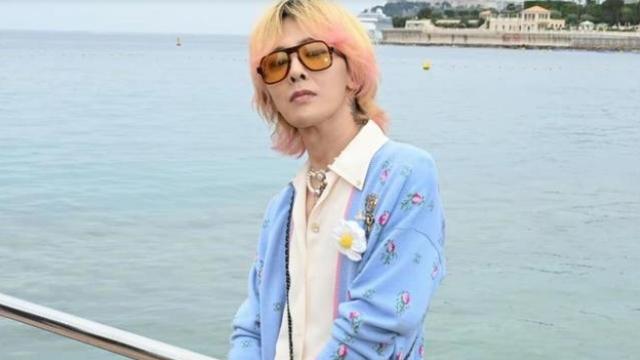 权志龙|权志龙生图曝光，其风格引热议，与华晨宇到底是谁模仿谁？