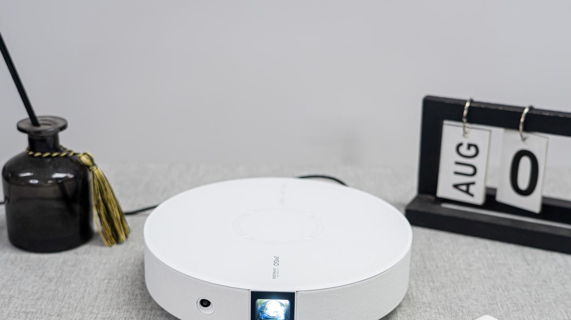 投影仪|入门级投影仪怎么选？中端投影主要看这几点