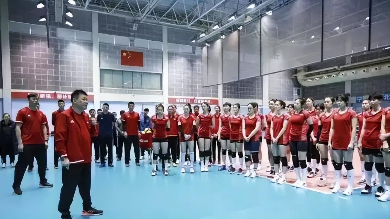 女排|中国女排大名单将出炉，体能测试成关键指标，已有12人离开训练营