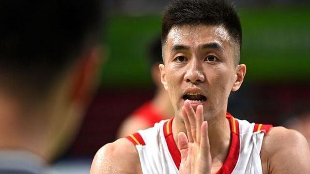 辽宁男篮|深夜22点，国际篮联发来贺电，点名表扬赵继伟，辽宁球迷很开心