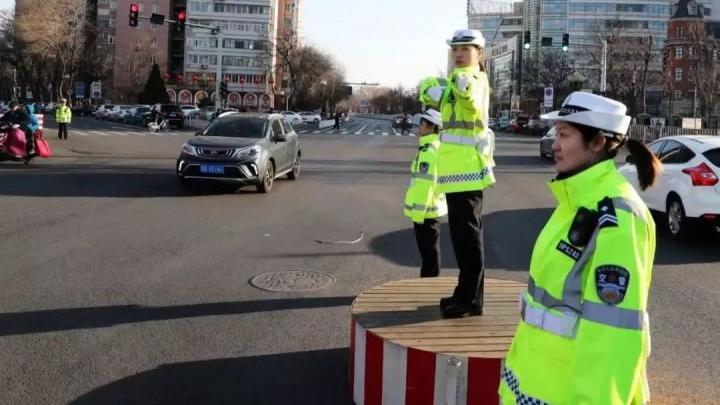 辅警|月收入2000元的辅警，为什么还有这么多人去应聘？