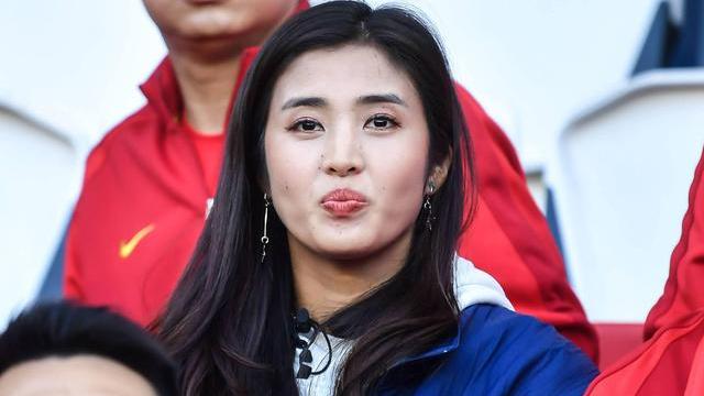 贾秀全|国民老婆被抛弃，女足赵丽娜离队内幕，贾秀全将其开除事出有因