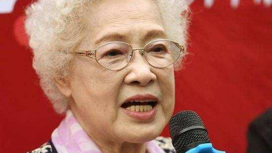 秦怡|人民艺术家秦怡走了，享年100岁！愿秦怡老师一路走好