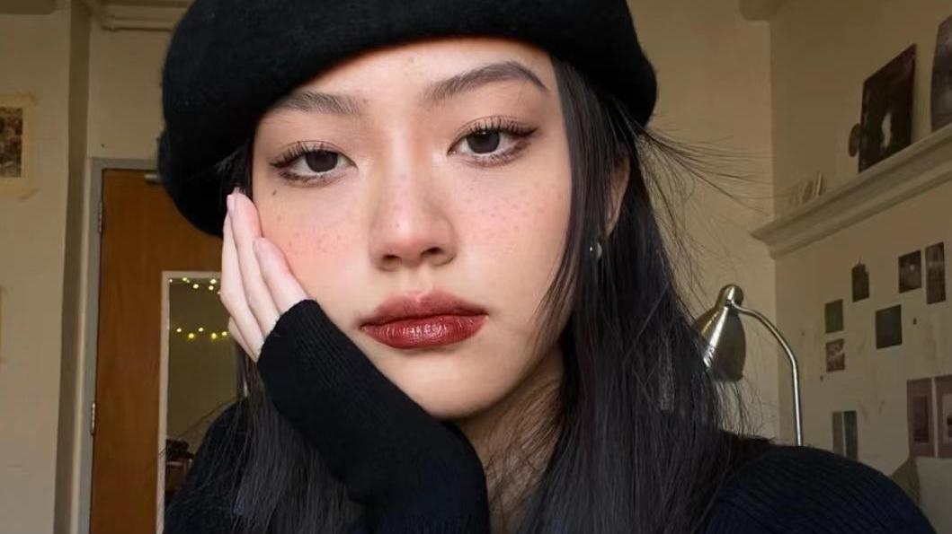 痤疮 让你合照也能美成“焦点”的4支口红，好看就完事了