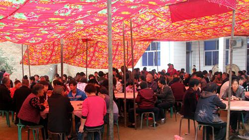 |薛贞玉：吃摊子