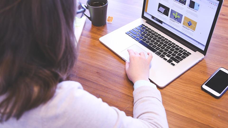 张涛|史上最惨CEO？发红包求员工给视频点赞，结果大家收钱不干活