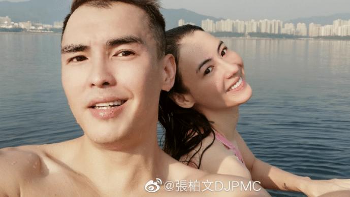 张柏芝|张柏芝旧照曝光，穿泳装与陌生男子合影，男方真实身份被扒