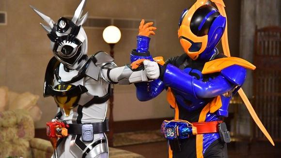 |假面骑士贞德外传：黑色的阿基蕾拉登场，小樱又和夏木花打起来了