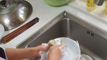 话说洗碗机的重要性，如何正确选择洗碗机。