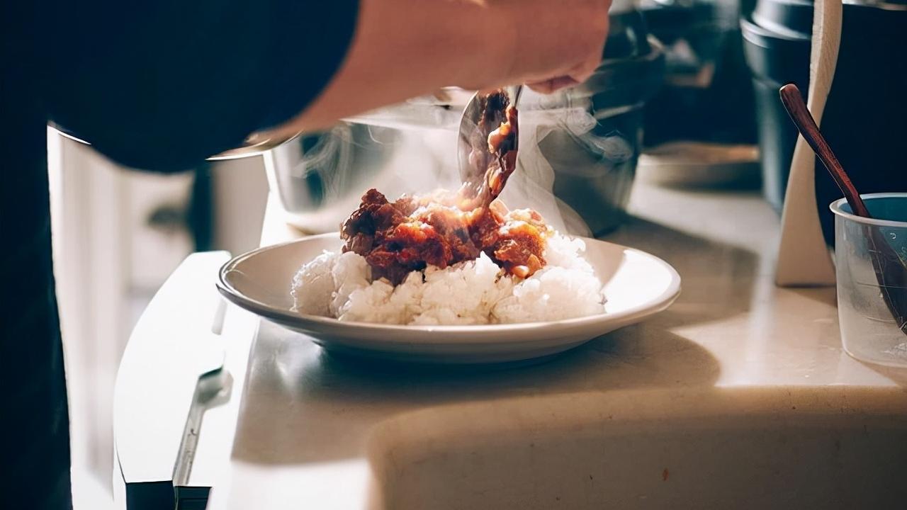 让人相见恨晚的5个厨房电器，洗碗机“垫底”，排首位的平平无奇