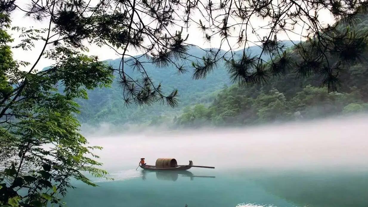 美丽|乘船游湖，观赏雾漫小东江，攻略详解