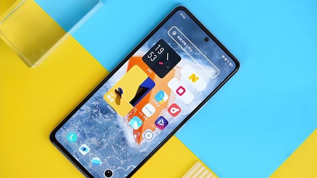 音箱|106万跑分，OIS+骁龙8+80w，手机卷王仅售2799元