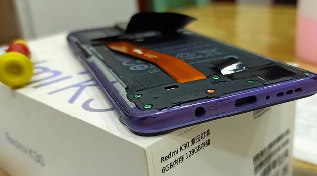 手机厂商|关于小白选手机，手机厂商不会告诉你的8个技巧，学会成功避坑90%