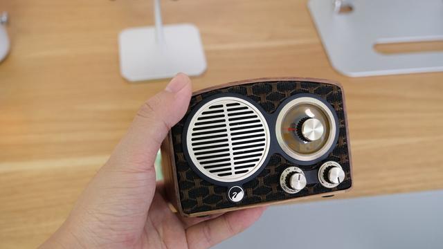 木盒里的复古美学：惠威MT1-Mini蓝牙音箱评测分享
