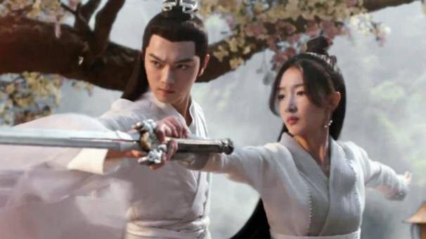 赵露思|赵露思又搭档一古装男神，将出演《上古》续集，真心羡慕她的好运