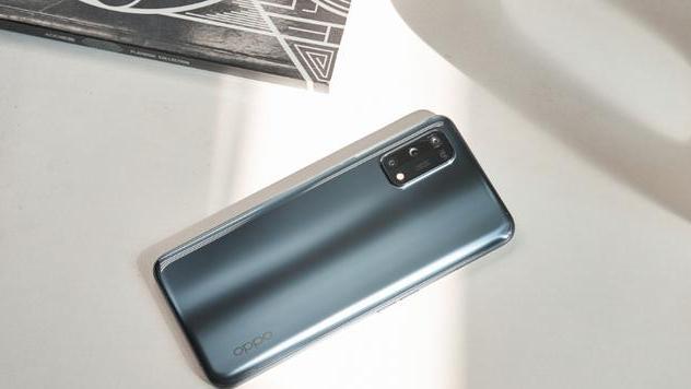 OPPO手机|别瞧不上OPPO手机，当下这4款都是“高配低价”，并不输给友商